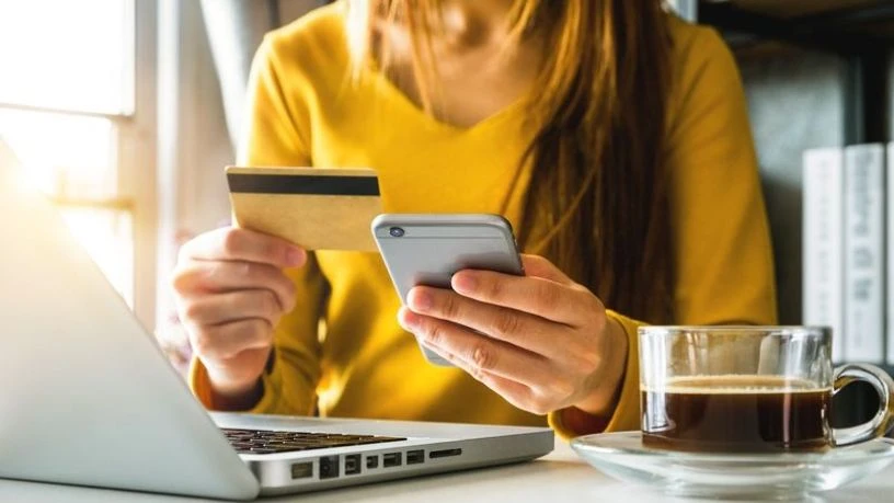 E-ticaret hacminin 5 trilyon TL'ye ulaşması bekleniyor E-ticaret hacminin 5 trilyon TL'ye ulaşması bekleniyor